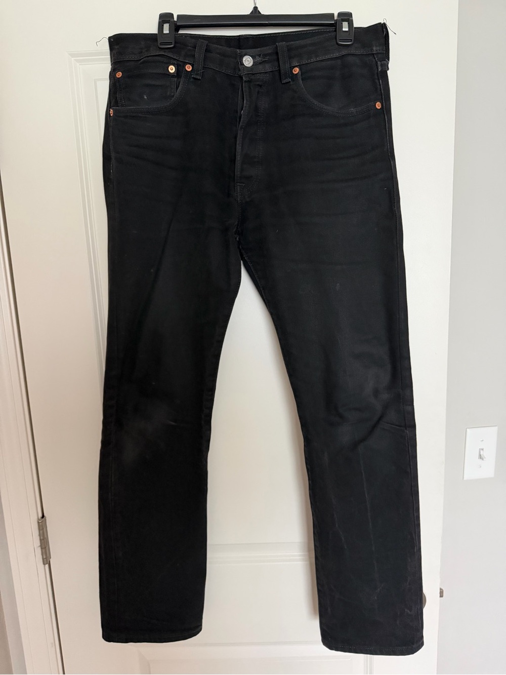 Men's Black Levi’s 501 Jeans - Classic Straight Fit